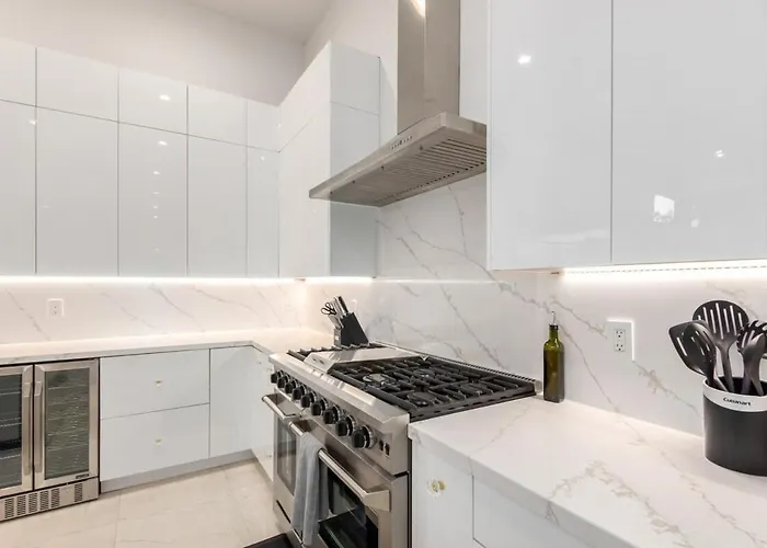 Anderson Lux Estate Private Bar&pool Sleeps 12 Holiday home